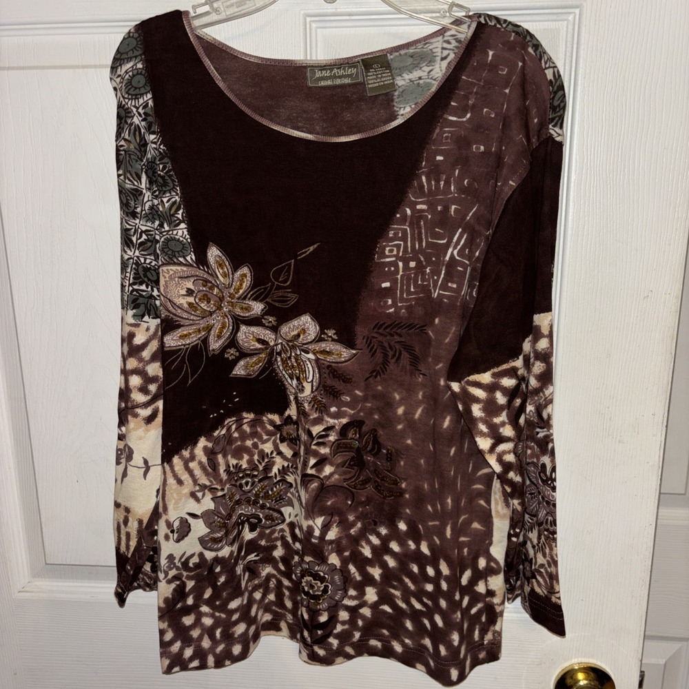 Jane Ashley L Sequined 100% Cotton Top Burgundy Brown Floral Tribal Animal Tee